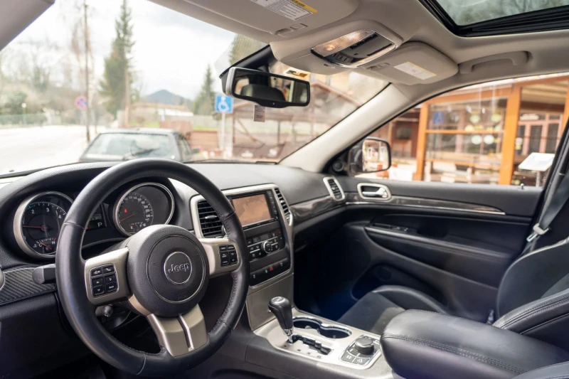 Jeep Grand cherokee, снимка 5 - Автомобили и джипове - 52970876