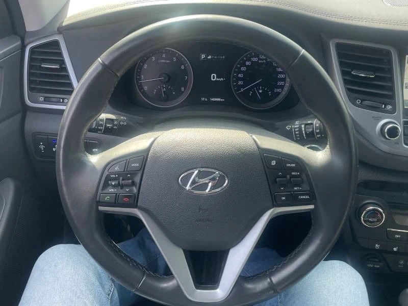 Hyundai Tucson * ULTIMATE * СЛЕДЕНЕ НА ЛЕНТИ * ОБДУХВАНЕ * АВТОКР, снимка 10 - Автомобили и джипове - 54841437