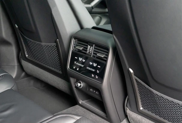 Porsche Cayenne Coupe Black Edition = NEW = Гаранция, снимка 13 - Автомобили и джипове - 56295049