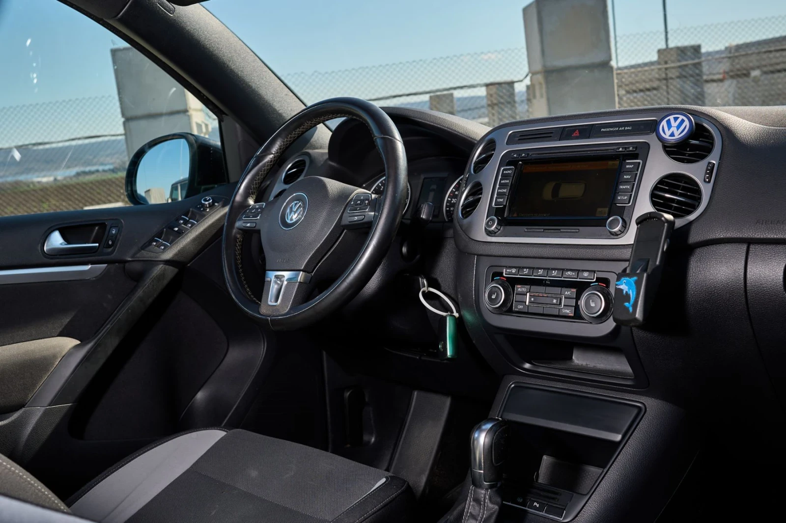 VW Tiguan 2.0TDI * Facelift * 4?4 * Цялостна история , снимка 11 - Автомобили и джипове - 54126735