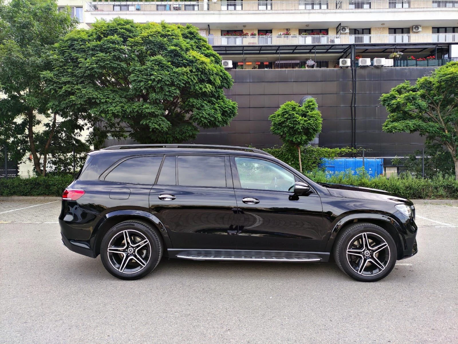 Mercedes-Benz GLS 400, снимка 6 - Автомобили и джипове - 54644322