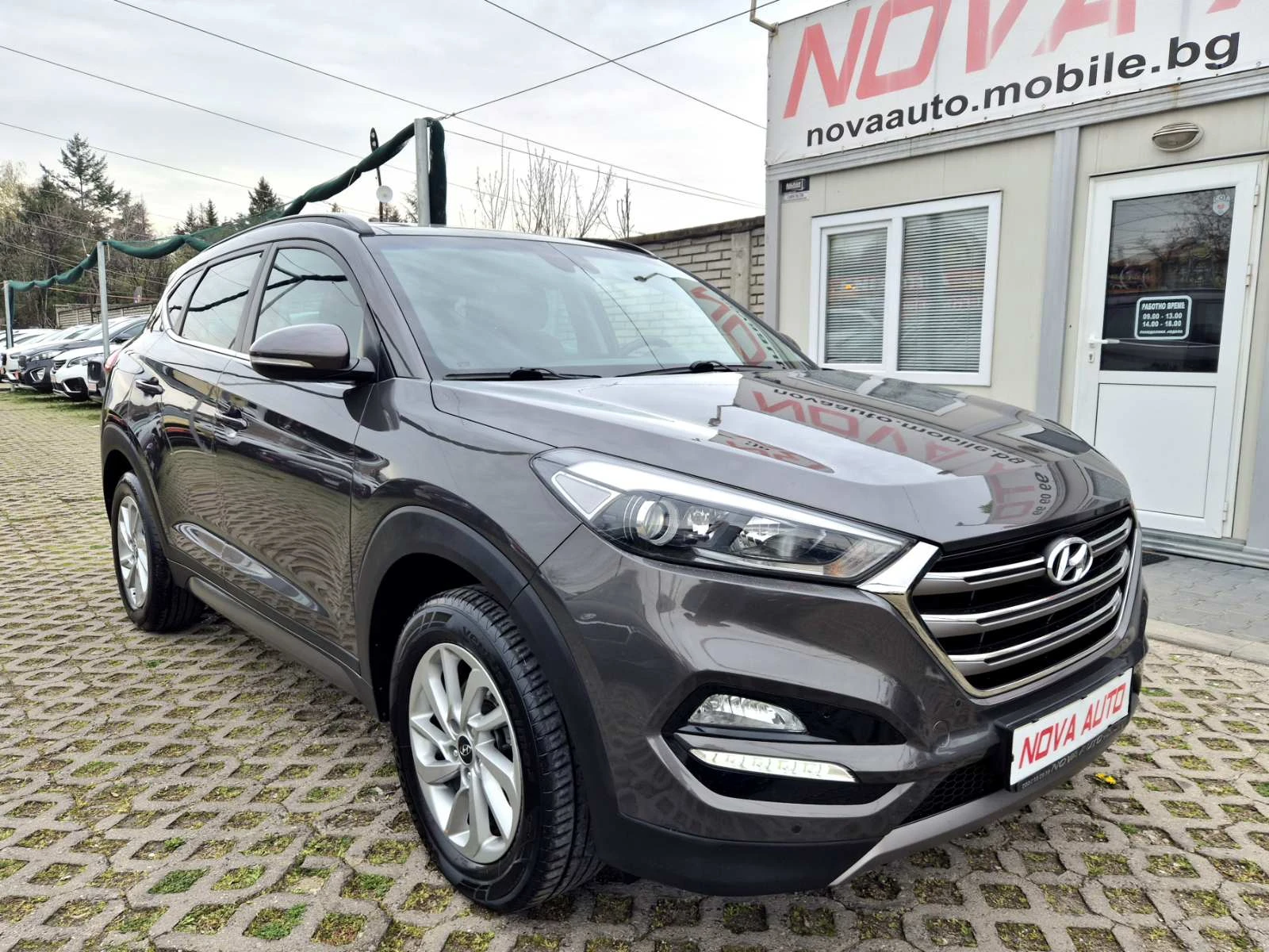 Hyundai Tucson 1.7CRDI-ПАНОРАМА, снимка 5 - Автомобили и джипове - 54220950