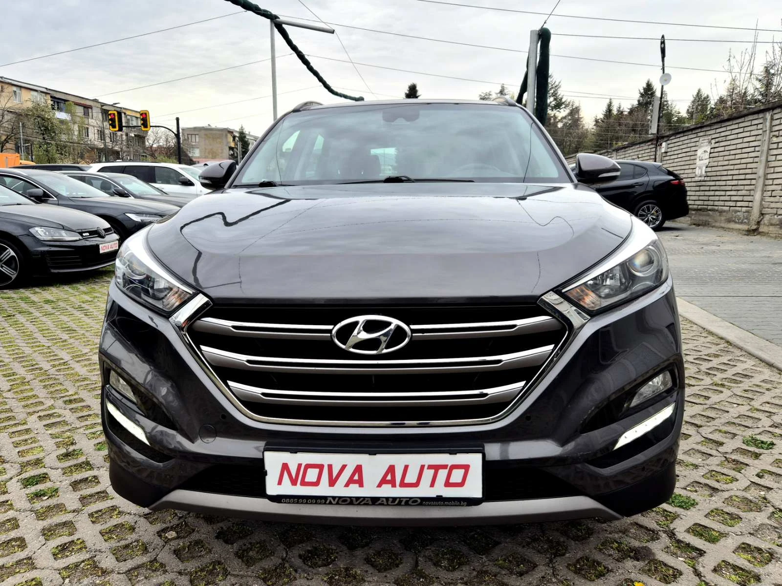 Hyundai Tucson 1.7CRDI-ПАНОРАМА, снимка 6 - Автомобили и джипове - 54220950