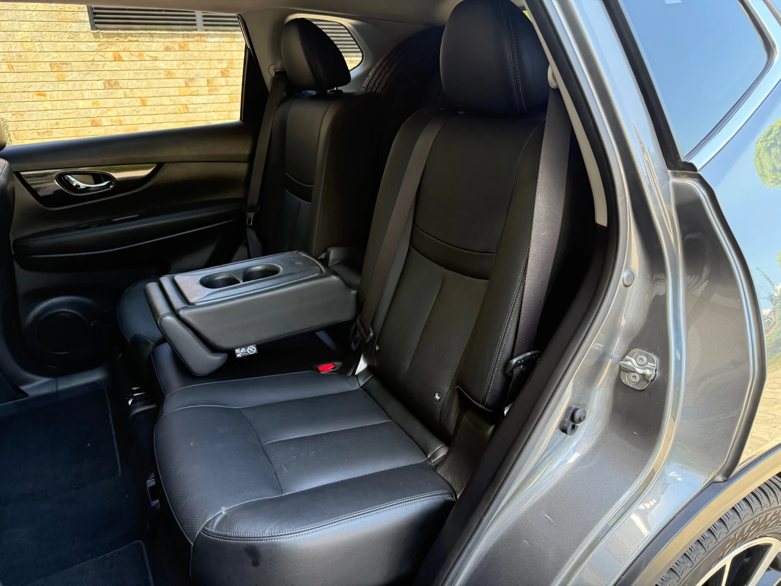 Nissan X-trail 2020 | 1.7 dCi | 150кс | Tekna | 4x4, снимка 17 - Автомобили и джипове - 54693061
