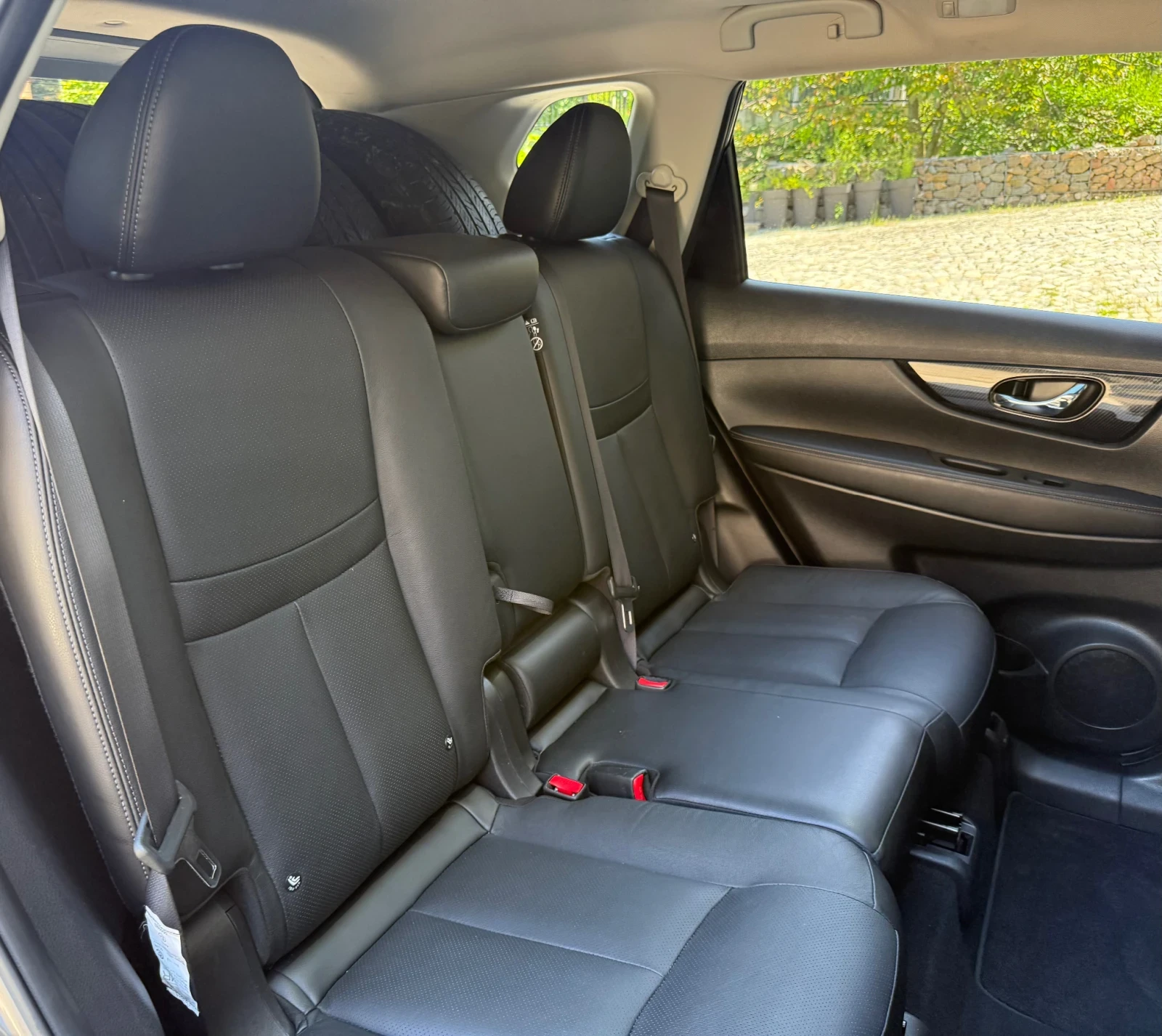 Nissan X-trail 2020 | 1.7 dCi | 150кс | Tekna | 4x4, снимка 13 - Автомобили и джипове - 54693061
