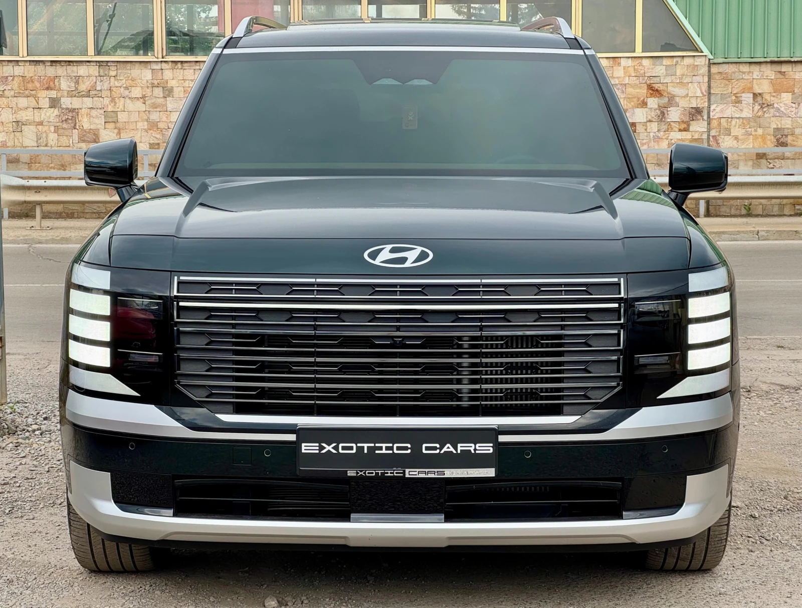 Hyundai Palisade 2.5T 4WD (HTRAC) ! Calligraphy !, снимка 2 - Автомобили и джипове - 55012882