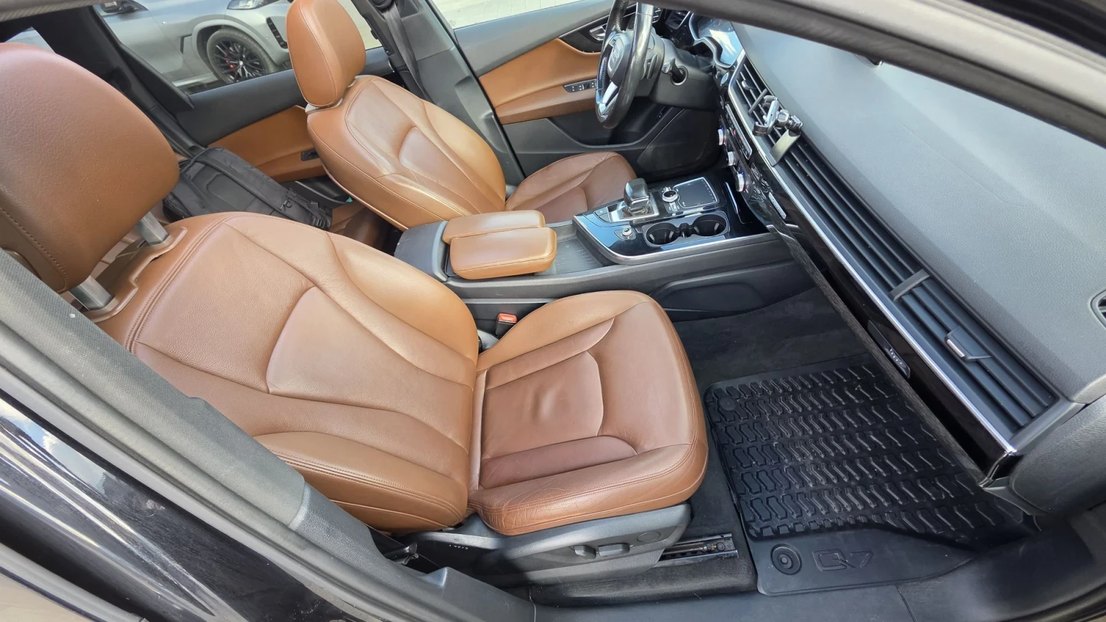 Audi Q7 3.0TFSI V6 Quattro, снимка 10 - Автомобили и джипове - 56207429