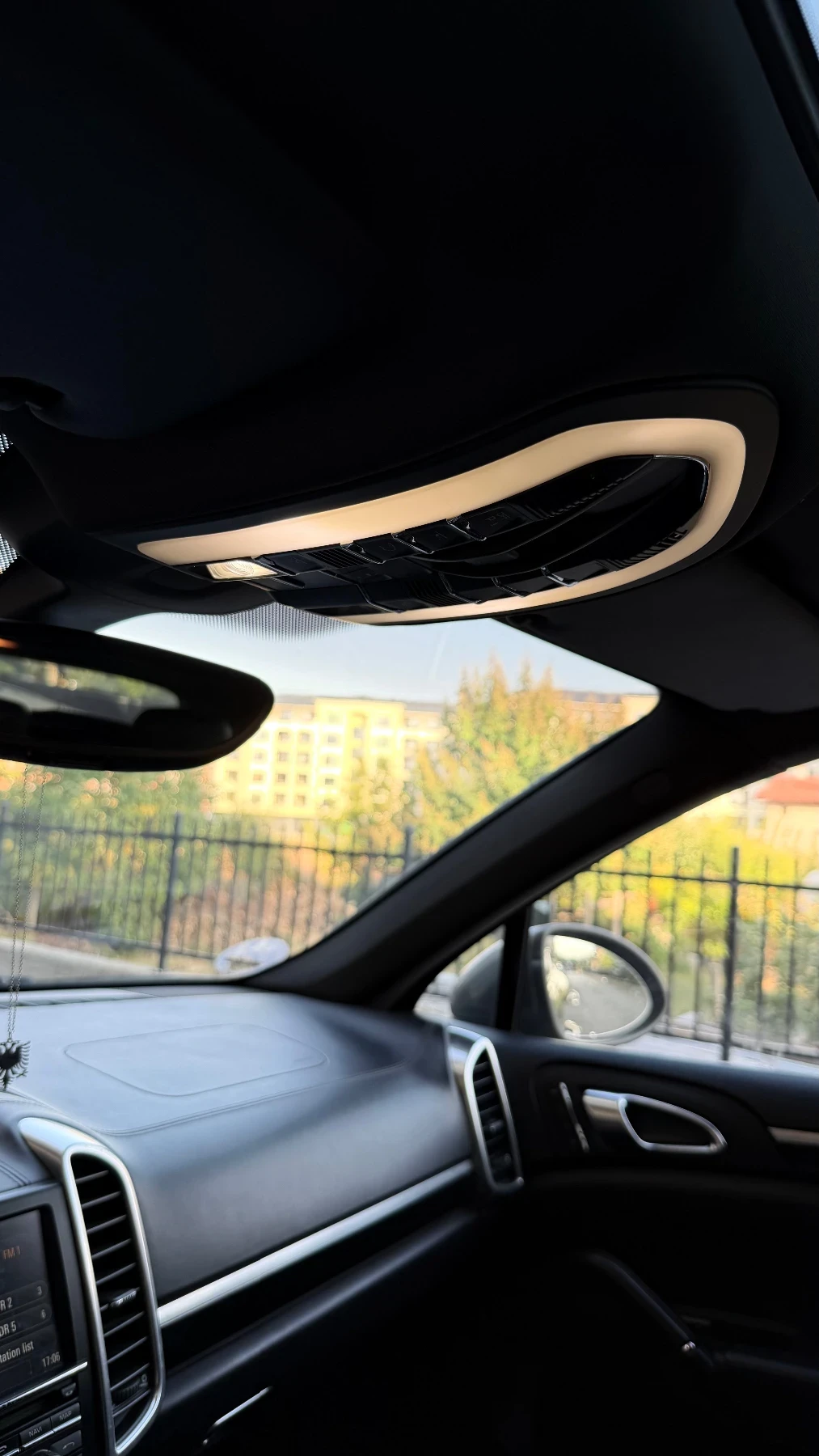 Porsche Cayenne 3.0 d, снимка 14 - Автомобили и джипове - 56599363