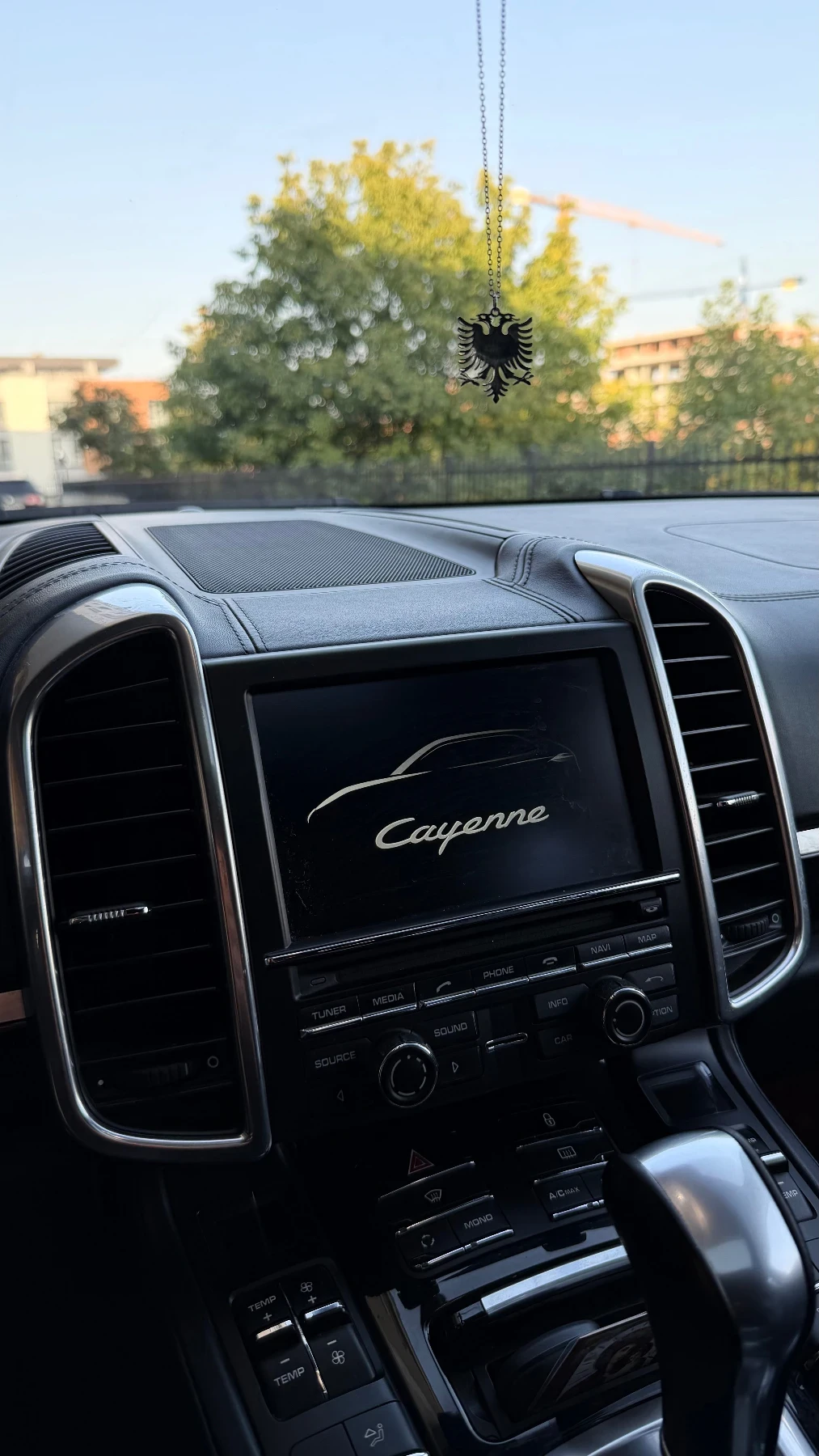 Porsche Cayenne 3.0 d, снимка 15 - Автомобили и джипове - 56599363