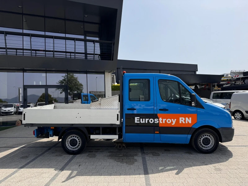 VW Crafter 2.5TDI 6-местен Клима , снимка 6 - Бусове и автобуси - 46440368