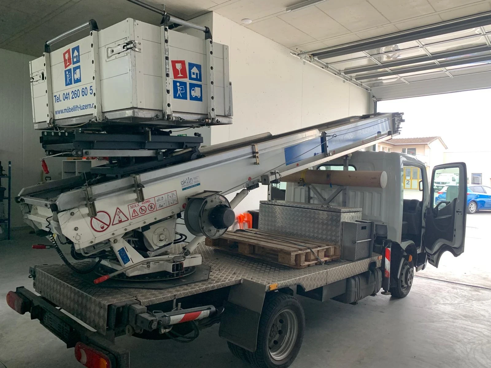 Nissan Capstar * ХАСПЕЛ* 27метра* 400кг.* 3.5т.ШВЕЙЦАРИЯ*  - изображение 4