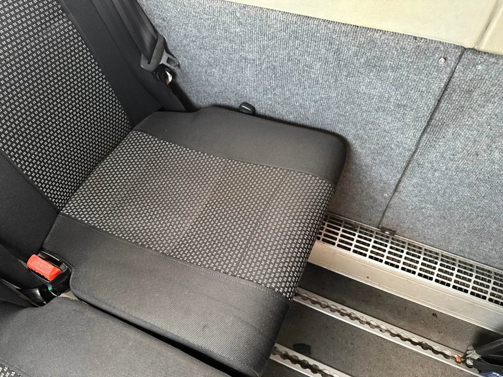 Mercedes-Benz Sprinter 513 20 местен Печка Климатик , снимка 8 - Бусове и автобуси - 53971793