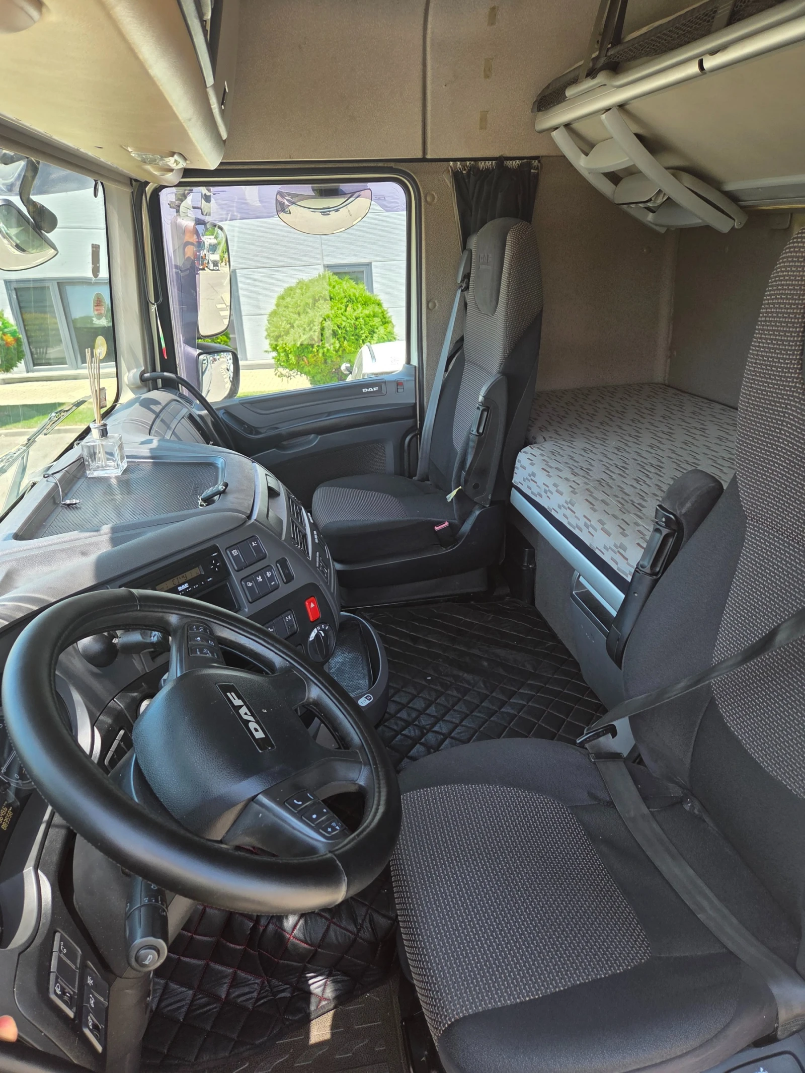 Daf XF МЕГА-РЕТАРДЕР - изображение 6