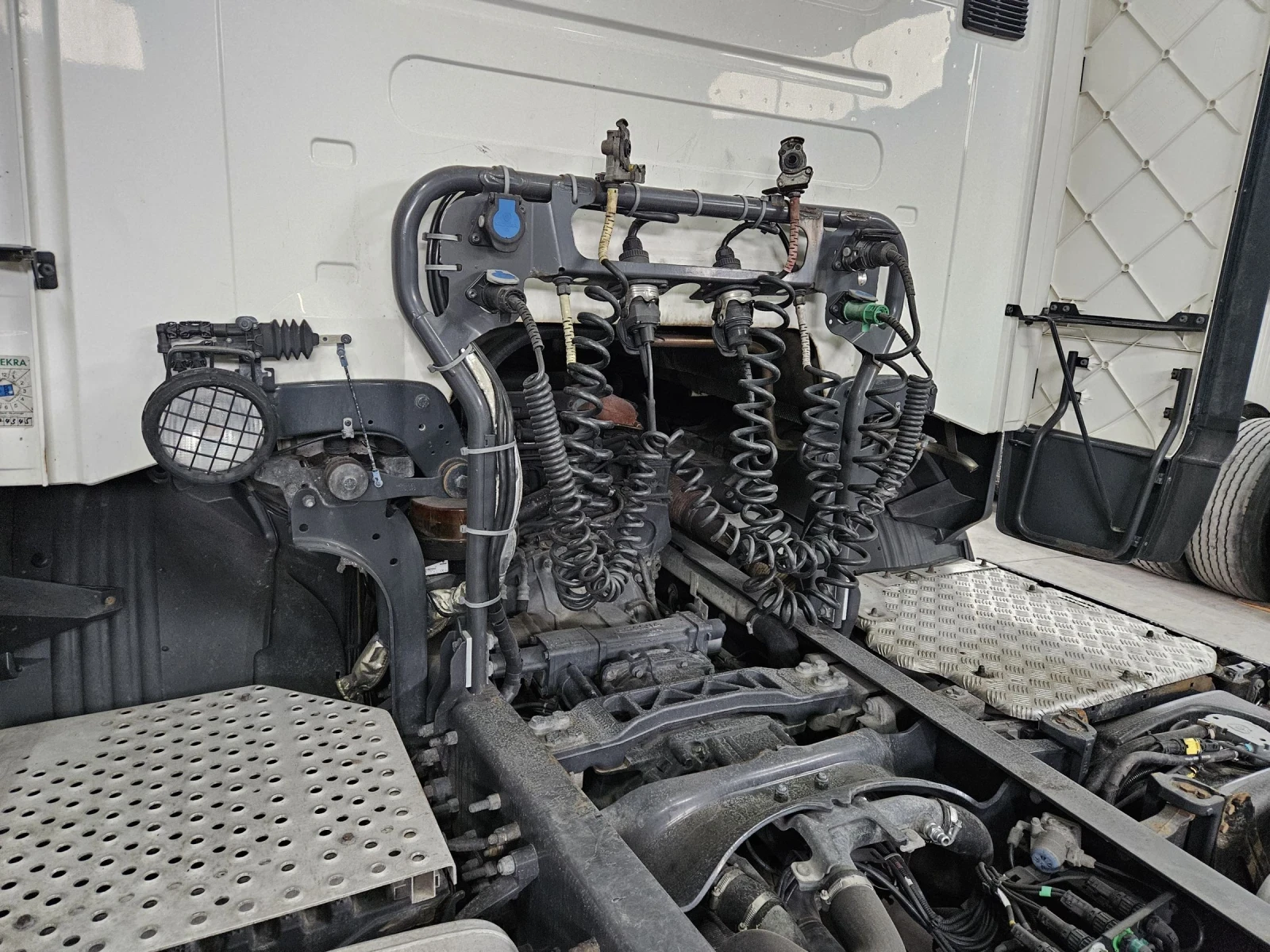 Scania R 450 R 450 Евро 6, Ретардер, Лизинг !, снимка 9 - Камиони - 53962605