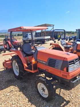 Трактор Kubota СКАЙТРАК , снимка 1