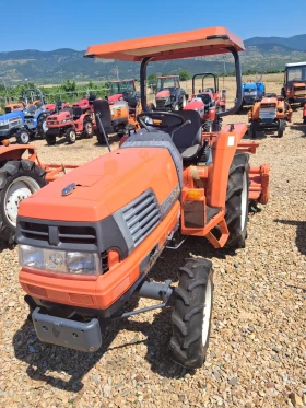 Трактор Kubota СКАЙТРАК , снимка 3