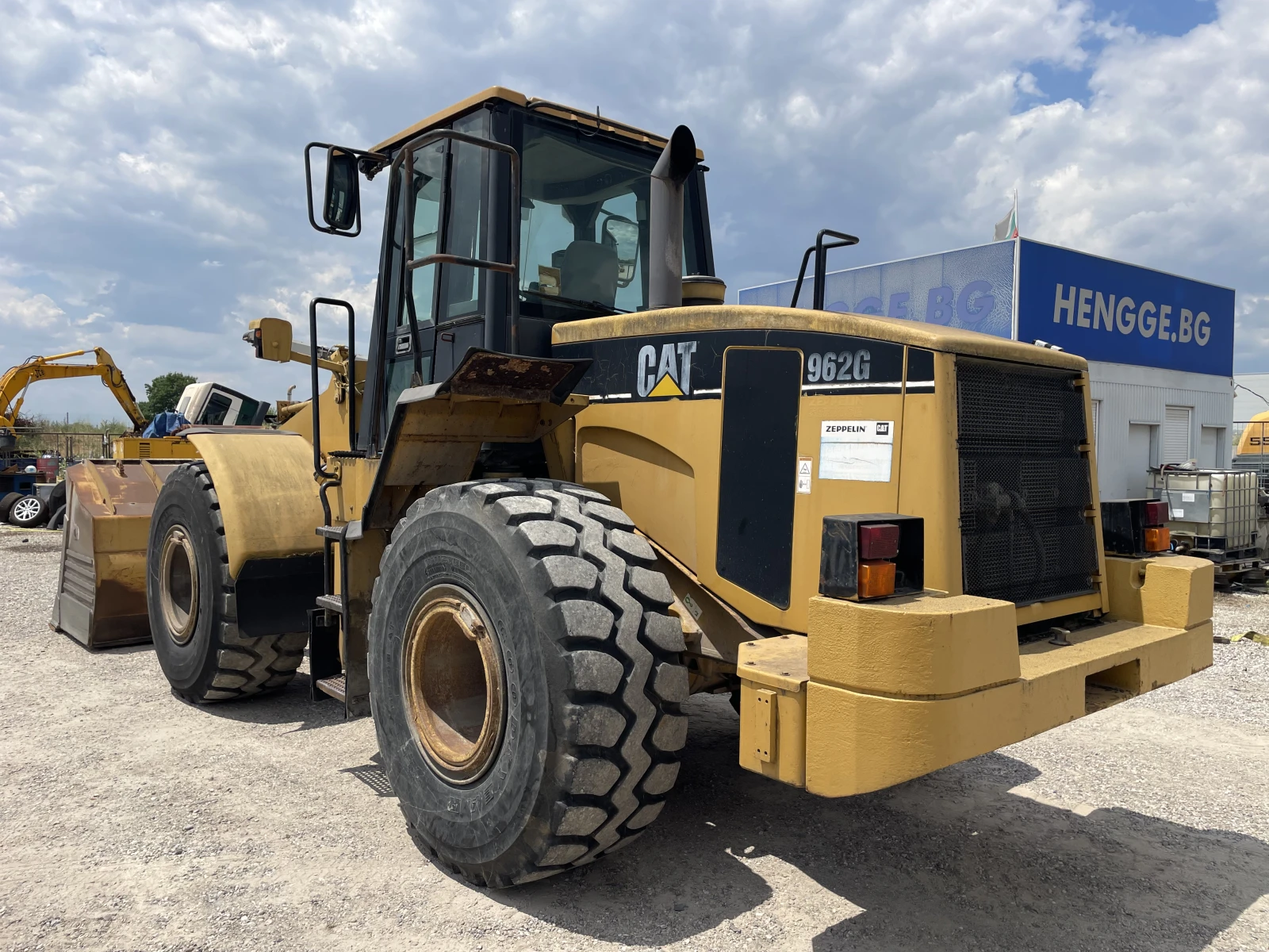   Cat 962 G | Mobile.bg   12