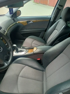 Mercedes-Benz E 220, снимка 10