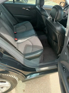 Mercedes-Benz E 220, снимка 6