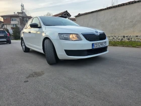 Skoda Octavia - 6600 € / 12908.48 лв. - 72196854 11