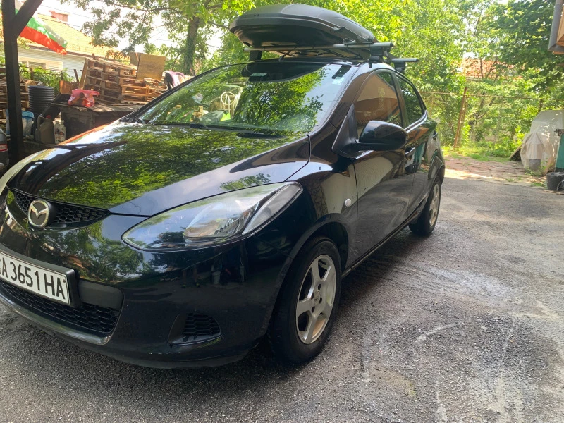 Mazda 2, снимка 1 - Автомобили и джипове - 47378661