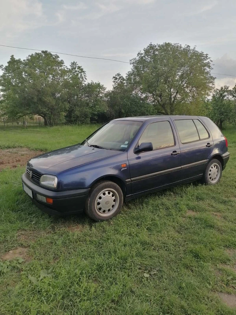 VW Golf, снимка 14 - Автомобили и джипове - 46946758