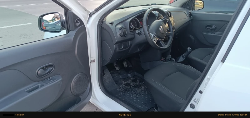 Dacia Logan Седан* , снимка 13 - Автомобили и джипове - 48521246