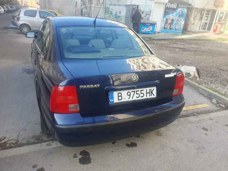 VW Passat, снимка 3 - Автомобили и джипове - 48847590