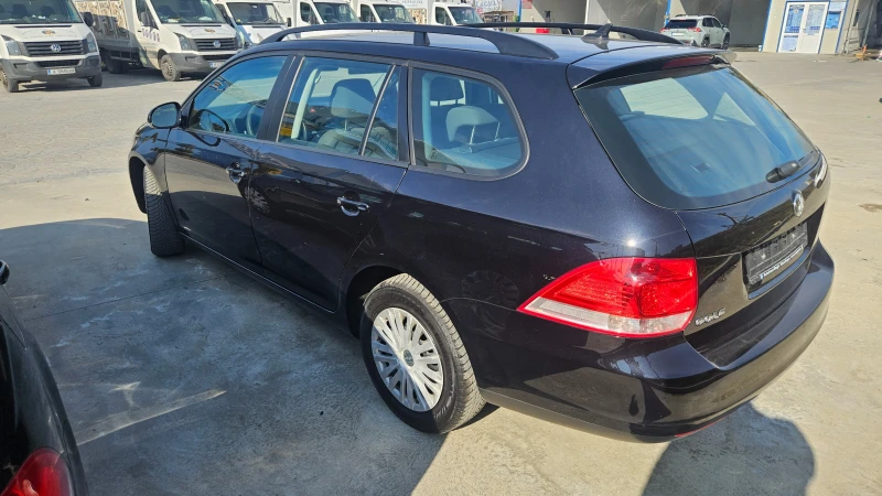 VW Golf, снимка 4 - Автомобили и джипове - 49422277