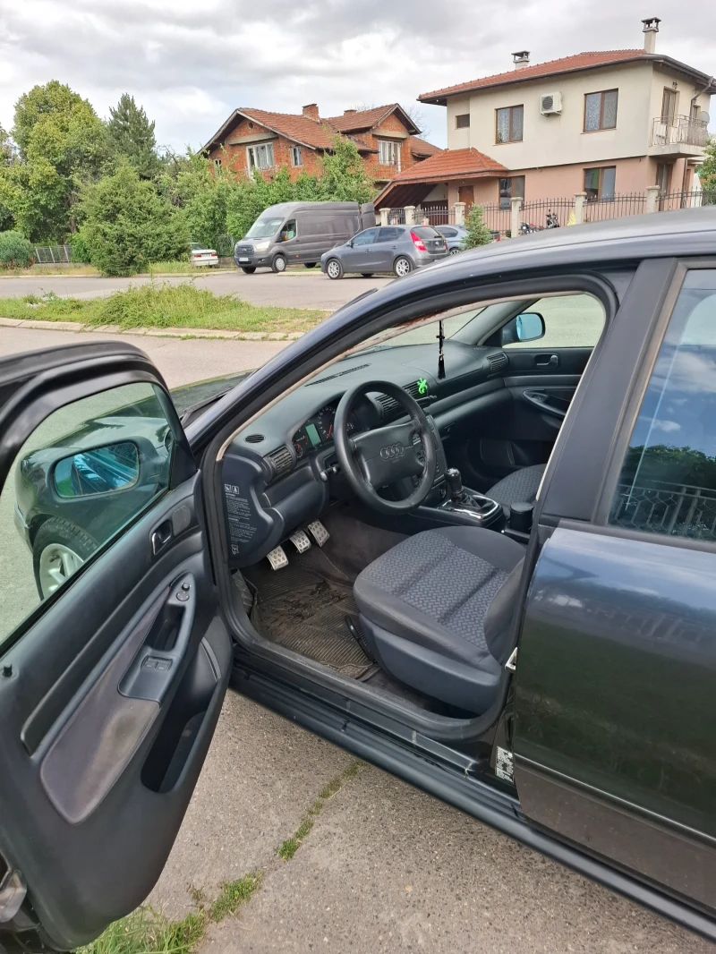 Audi A4 1.8, снимка 9 - Автомобили и джипове - 50606983