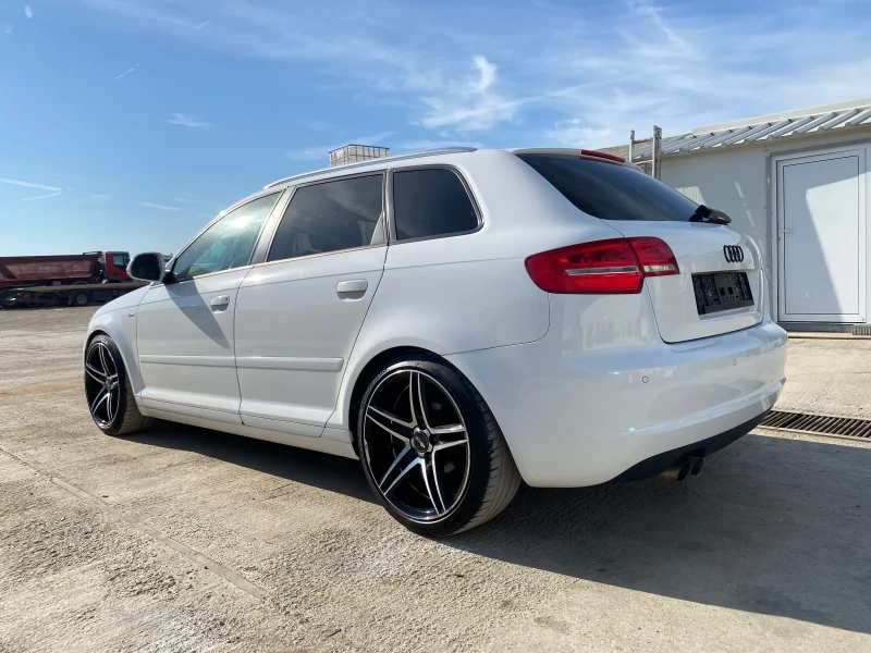 Audi A3 Sline Sportback, снимка 9 - Автомобили и джипове - 51705309