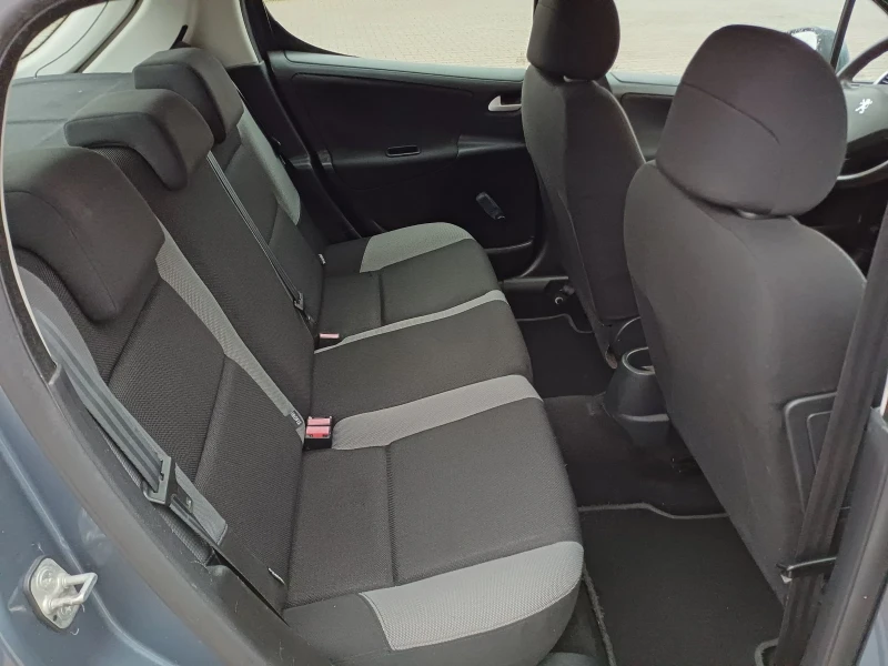 Peugeot 207 1.4/HDI, снимка 11 - Автомобили и джипове - 52295372