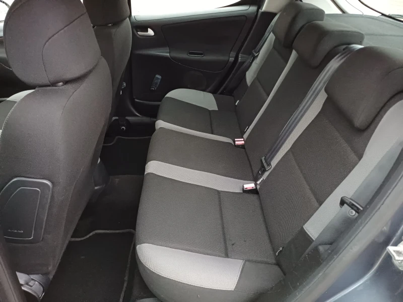 Peugeot 207 1.4/HDI, снимка 12 - Автомобили и джипове - 52295372