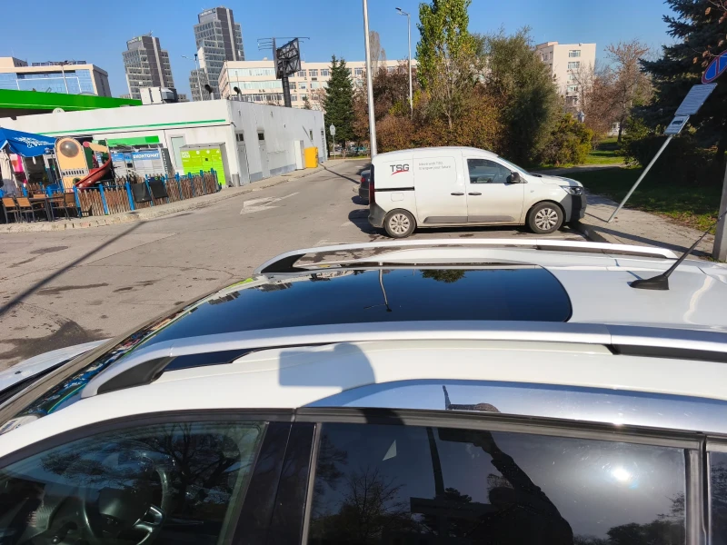 Peugeot 2008, снимка 9 - Автомобили и джипове - 52528152