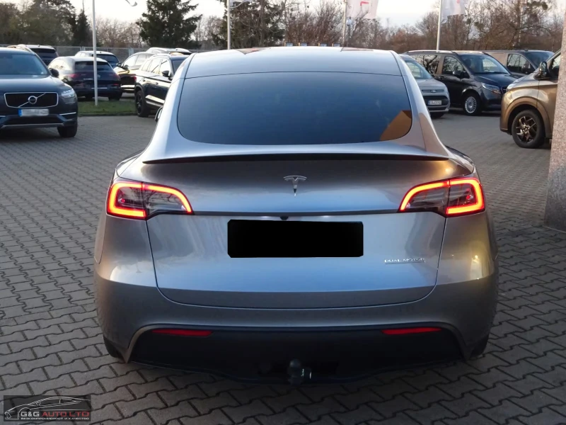 Tesla Model Y AWD/514HP/PANO/360/HUD/LED/KLESS/DIGI/AHK/651g, снимка 8 - Автомобили и джипове - 52663005