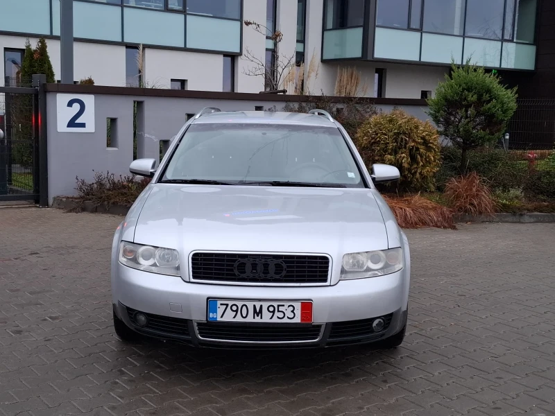 Audi A4 1.9TDI* (101кс)* * КЛИМАТРОНИК* HOB BHOC* , снимка 5 - Автомобили и джипове - 52672858
