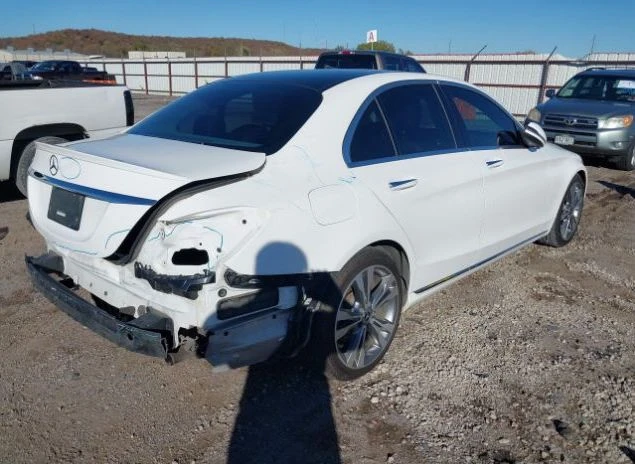 Mercedes-Benz C 300, снимка 7 - Автомобили и джипове - 49270215