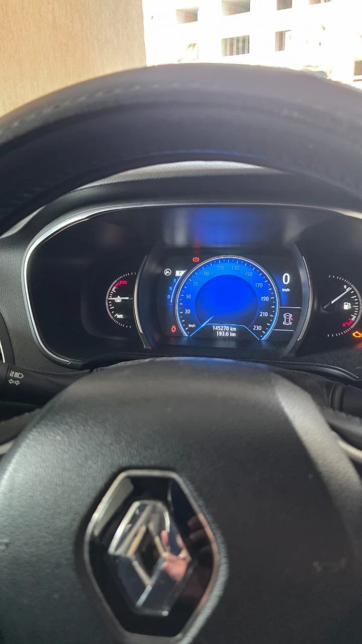 Renault Megane 1.6 CDI - изображение 8
