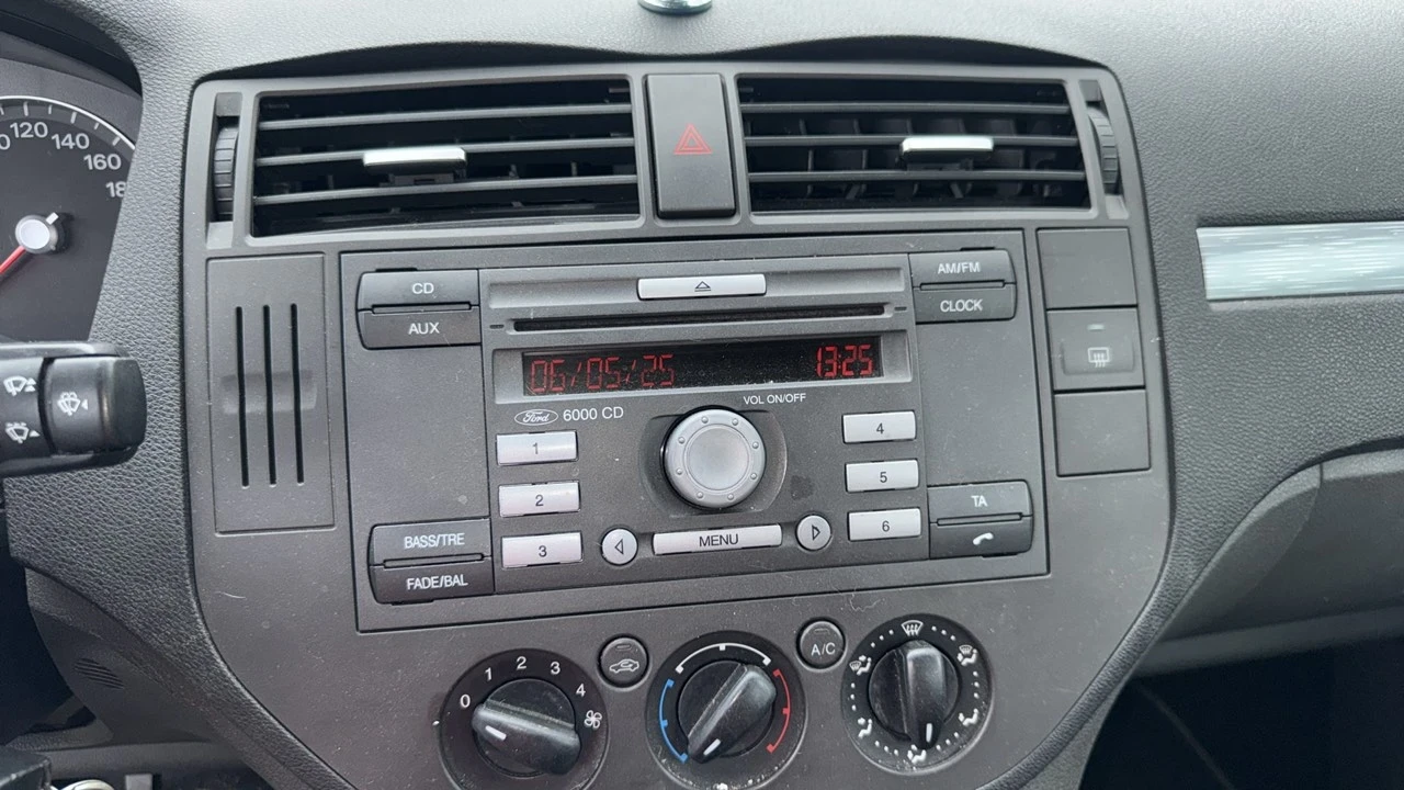 Ford Fusion 1.8 tdci - изображение 9