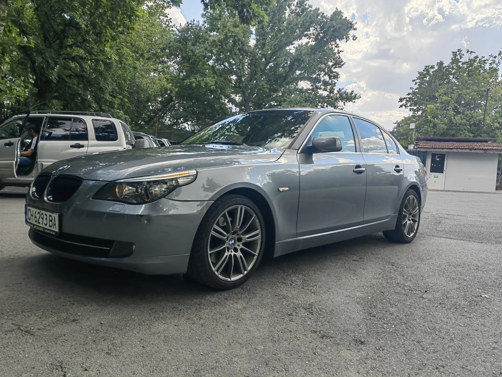 BMW 525  - изображение 2