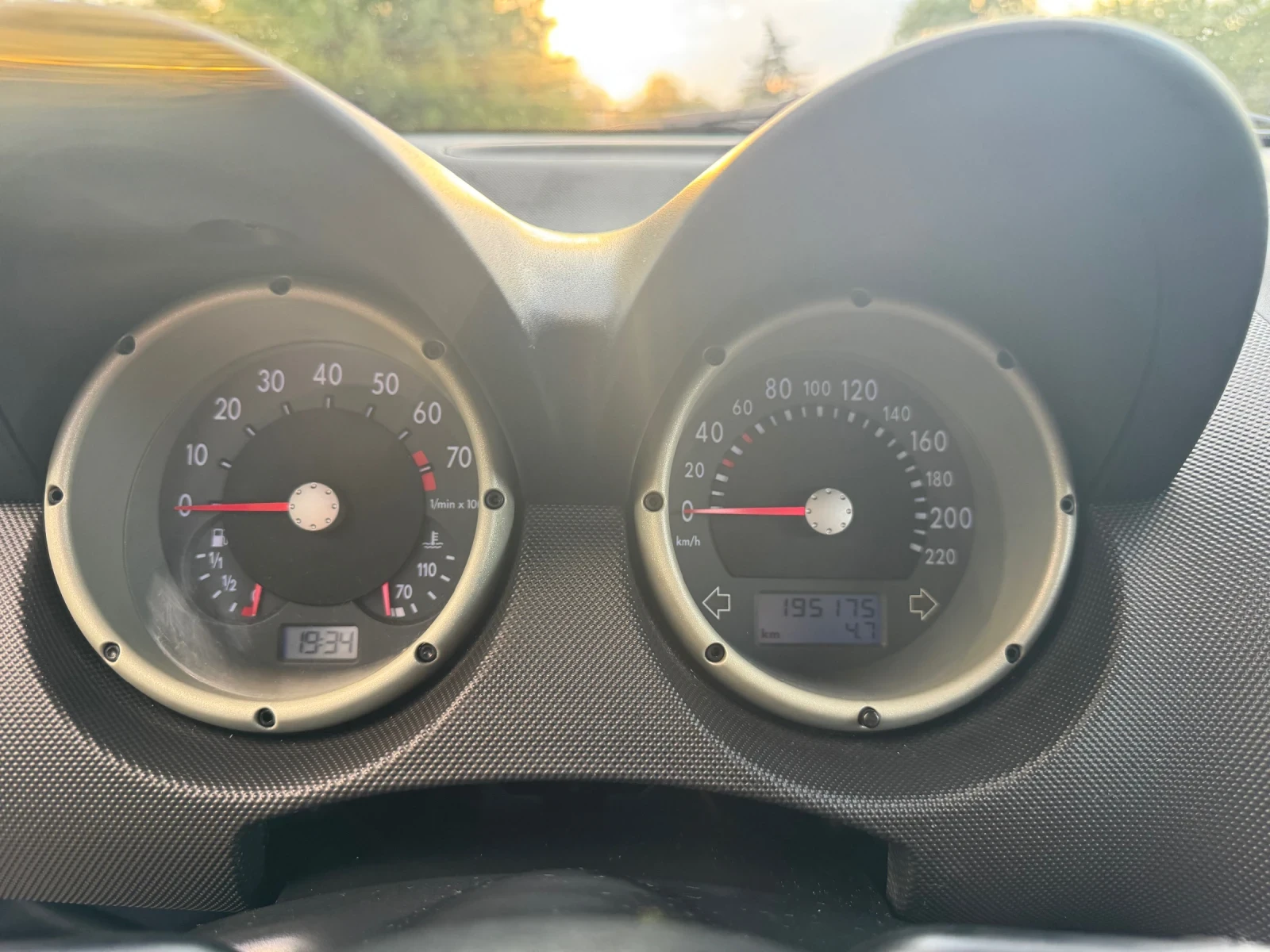 VW Lupo 1.4 16v - изображение 5