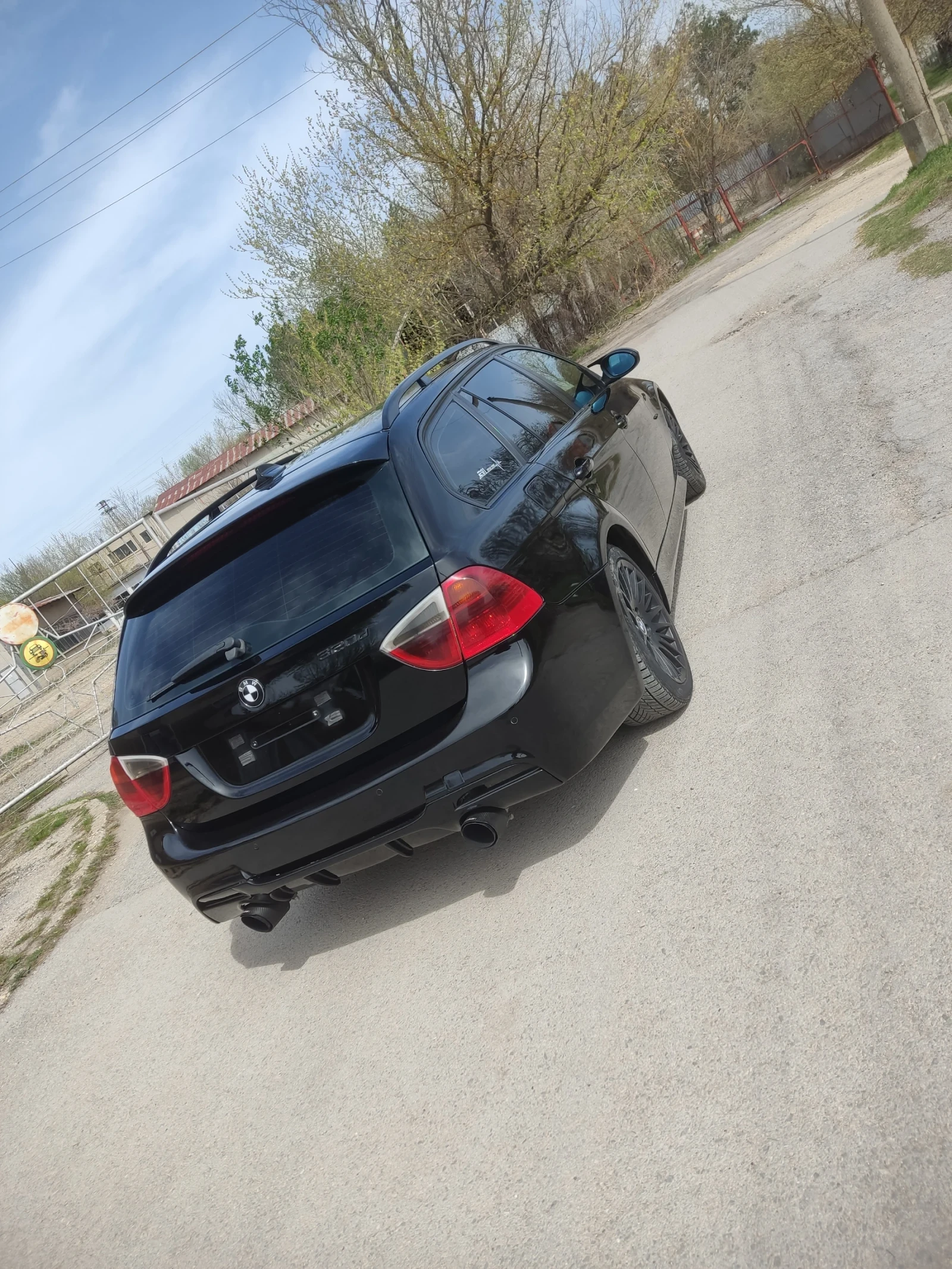 BMW 320  - изображение 2