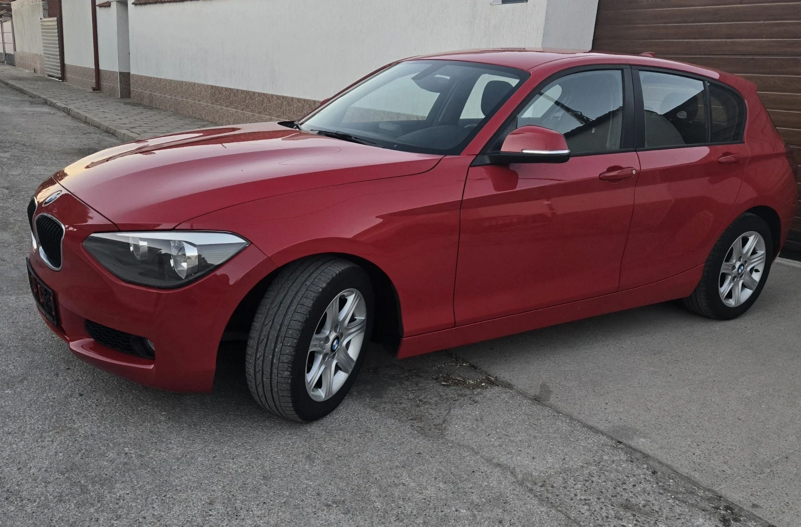 BMW 116 F20 - изображение 2