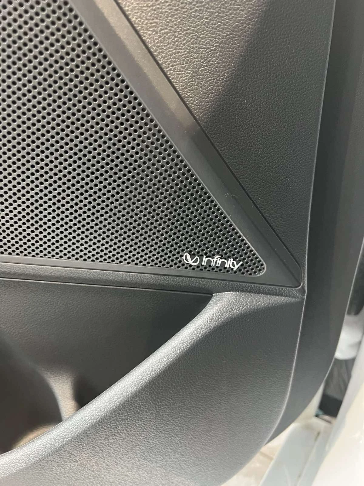 Hyundai Ioniq EXCLUSIVE face lift, снимка 7 - Автомобили и джипове - 53737586