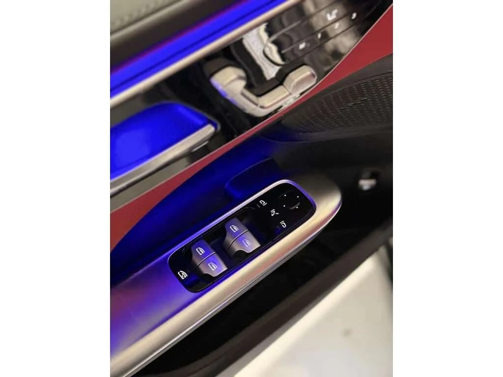 Mercedes-Benz C 300 * | AMG PKG | NIGHT PKG| RED INT * CARFAX * ЦЕНА Д - изображение 10