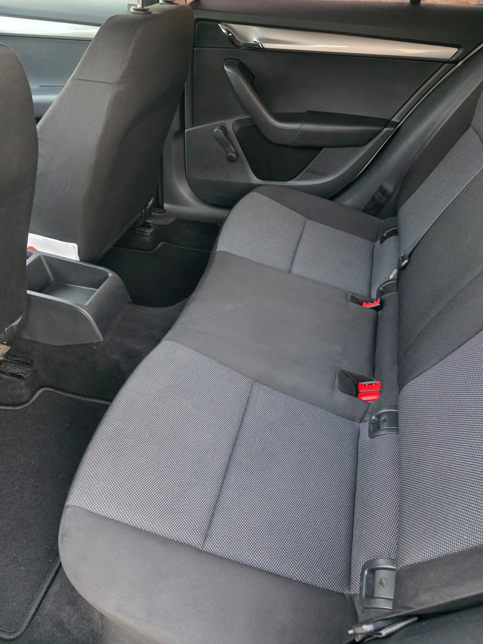 Skoda Octavia, снимка 15 - Автомобили и джипове - 53769406