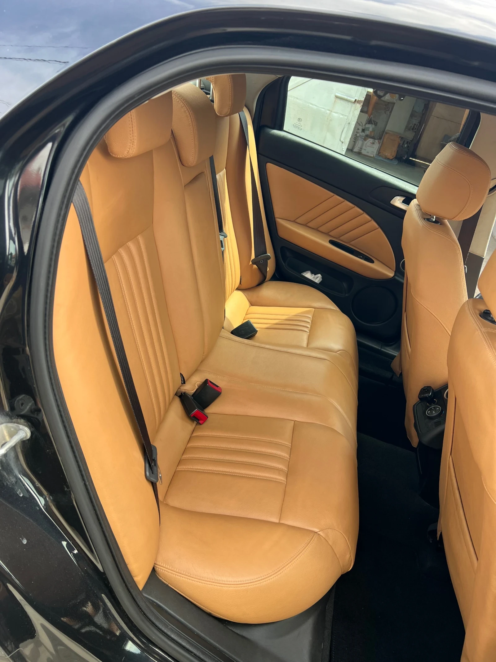 Alfa Romeo 159, снимка 3 - Автомобили и джипове - 53854892