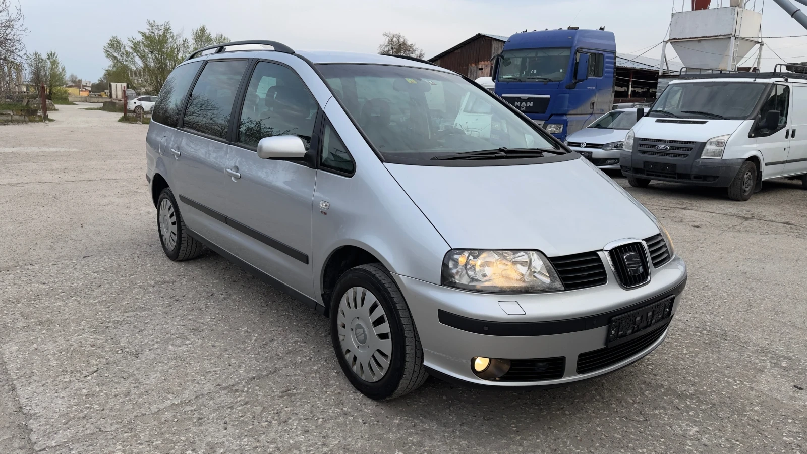 Seat Alhambra 2.0TDI/168к.с.ABT/7-места/Без ръжда/Швейцария, снимка 2 - Автомобили и джипове - 54209117