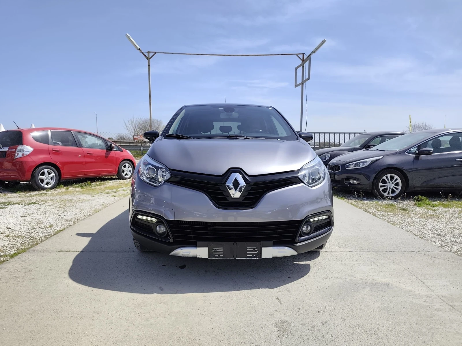 Renault Captur R-link, EURO 6B, Italy , снимка 2 - Автомобили и джипове - 54228148
