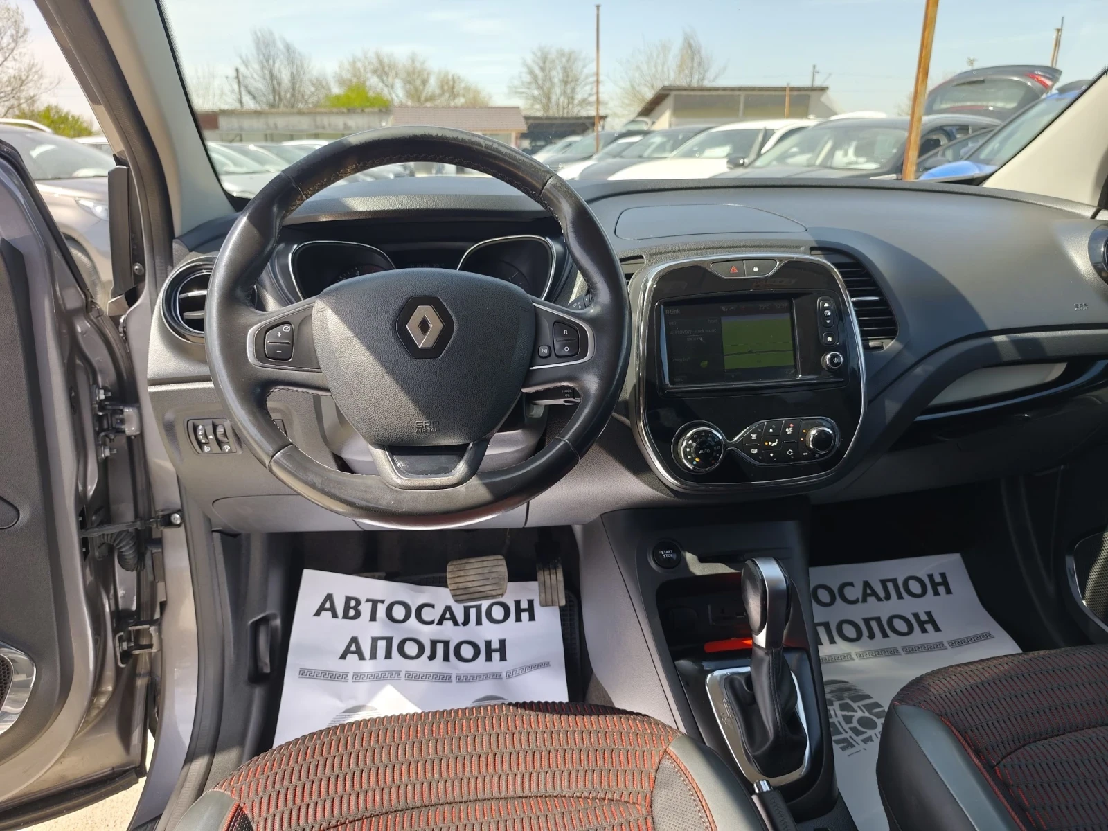 Renault Captur R-link, EURO 6B, Italy , снимка 11 - Автомобили и джипове - 54228148